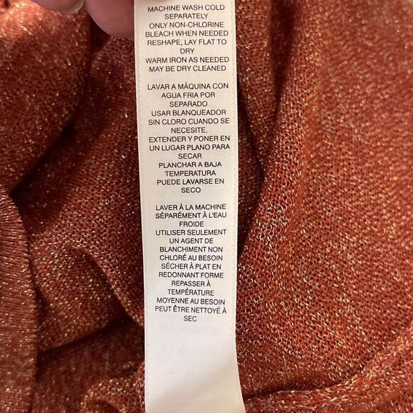 Chico’s Women’s Metallic Like Tunic/Sweater - Picture 11 of 12